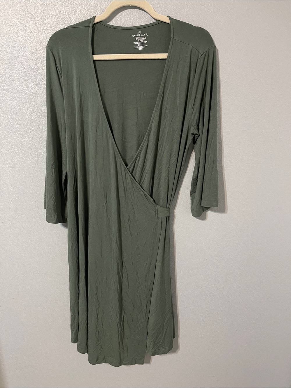 Caden Lane Olive Bamboo Nursing Dress Maternity Wrap V Neck 3/4 Sleeve Green